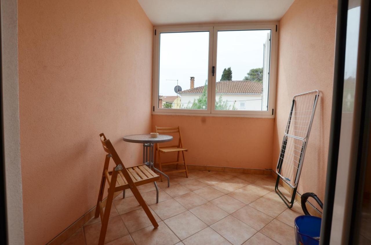 Apartment Kliska Rovigno Esterno foto